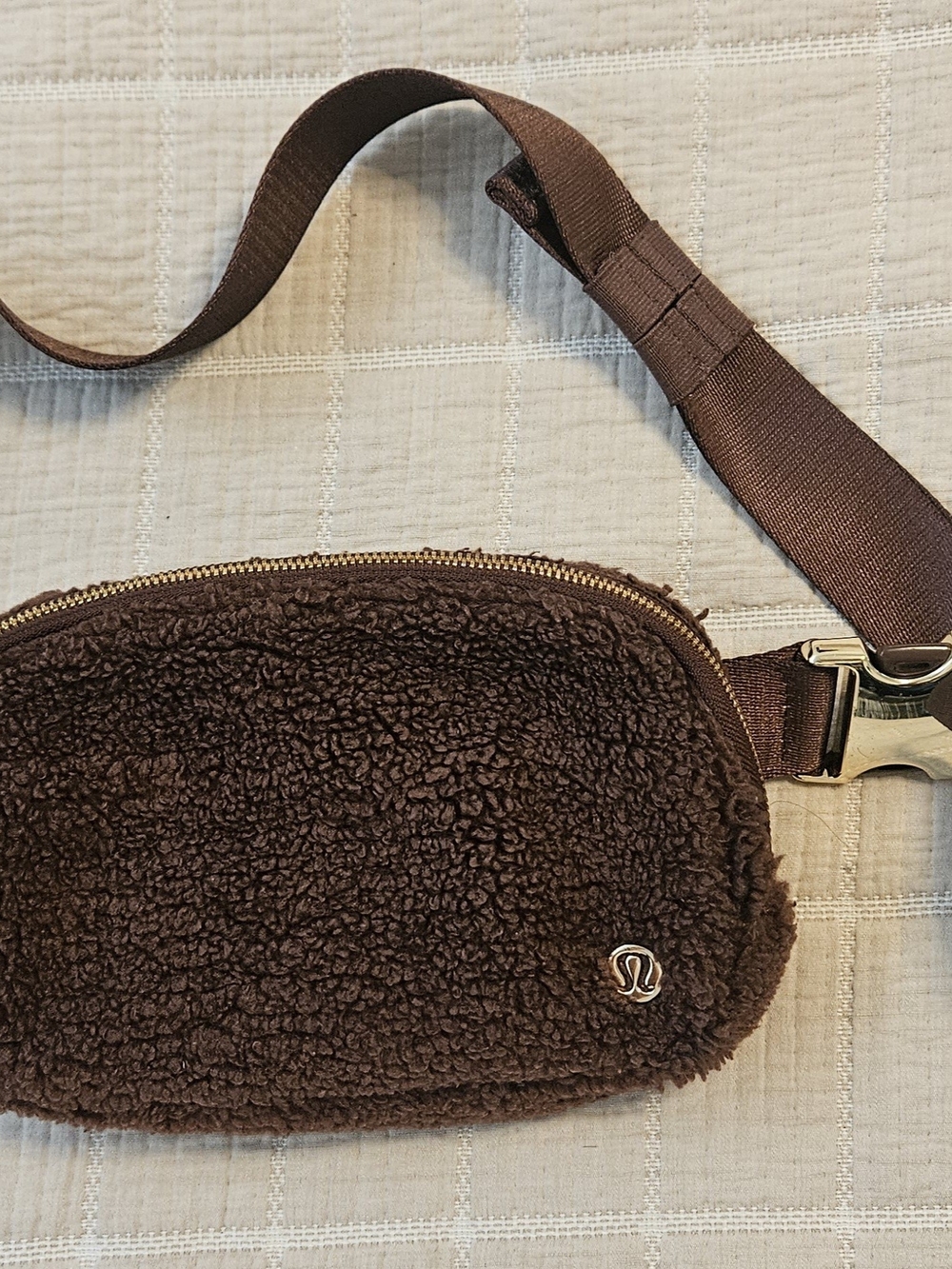 lululemon athletica Brown Sherpa Crossbody Bag - Picture 2 of 4